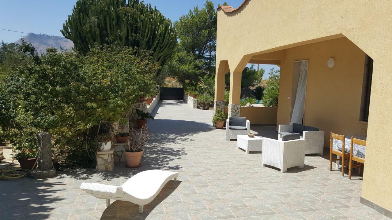 Villa Alba Valderice Eksteriør billede